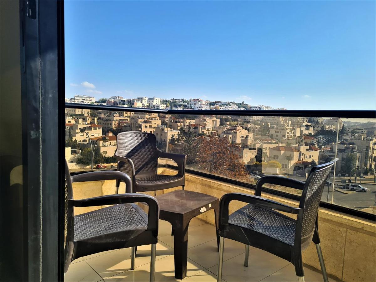 Dair Ghbar Gate Apartments Amman Exterior photo