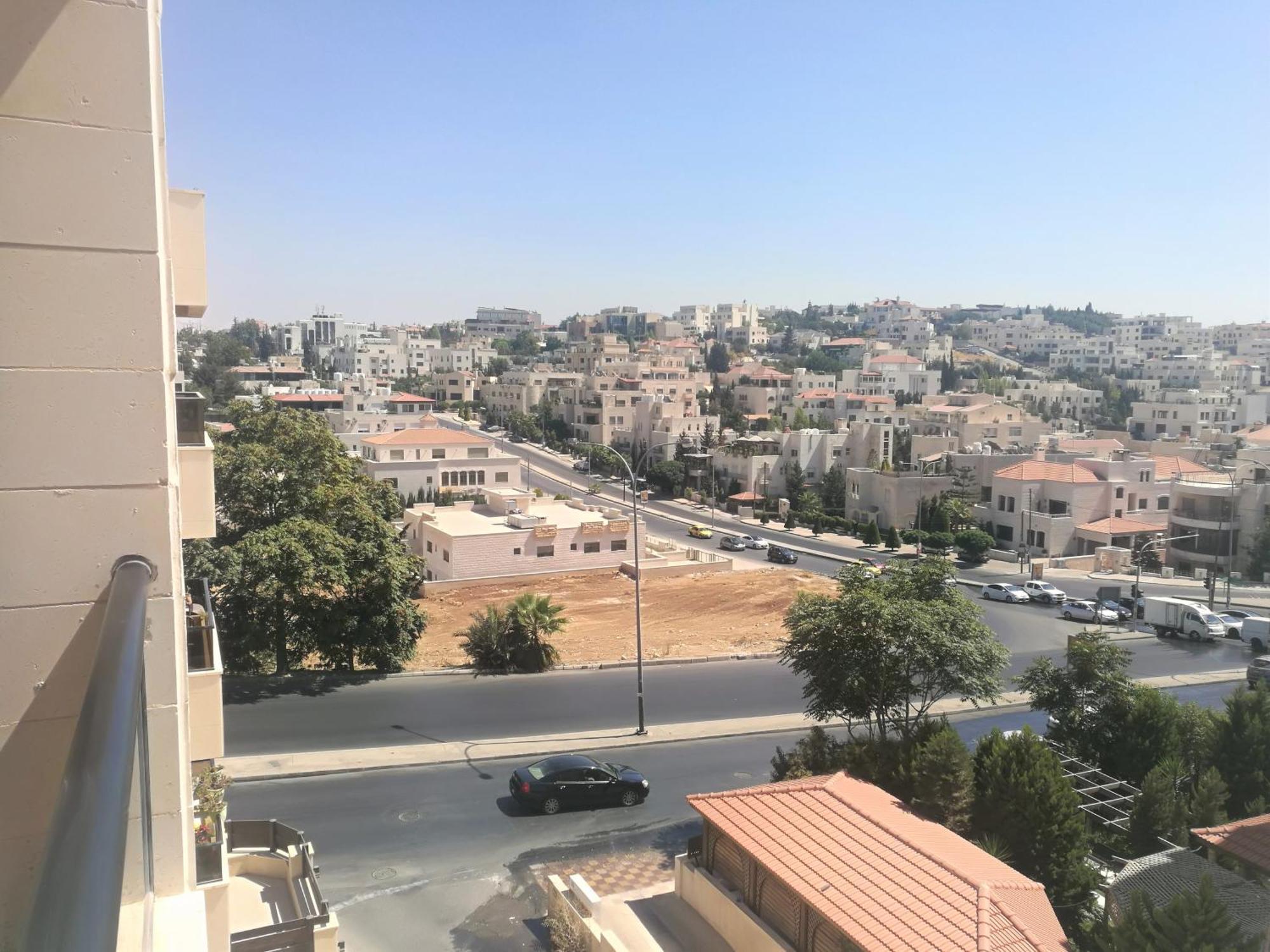 Dair Ghbar Gate Apartments Amman Exterior photo