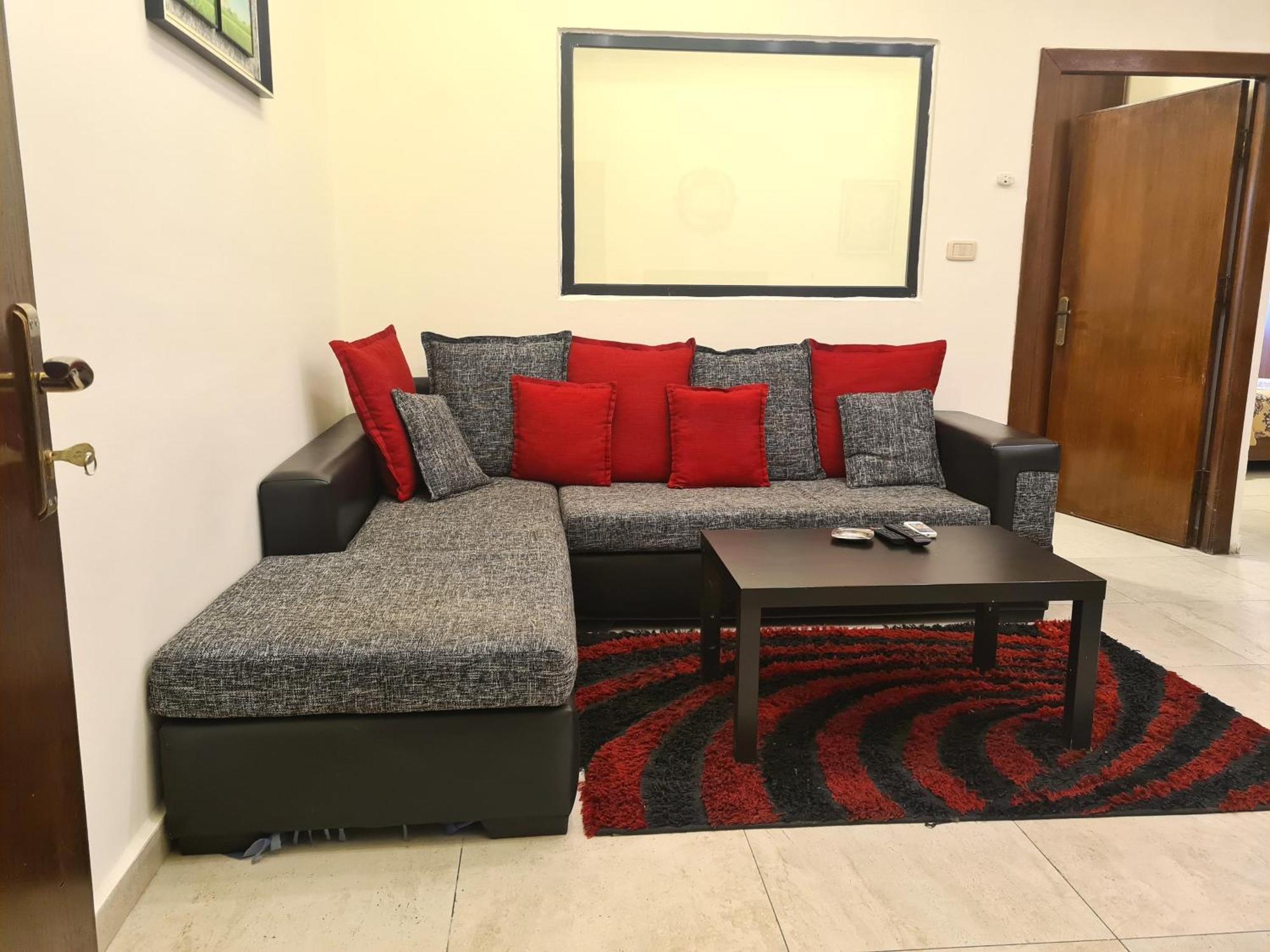 Dair Ghbar Gate Apartments Amman Room photo