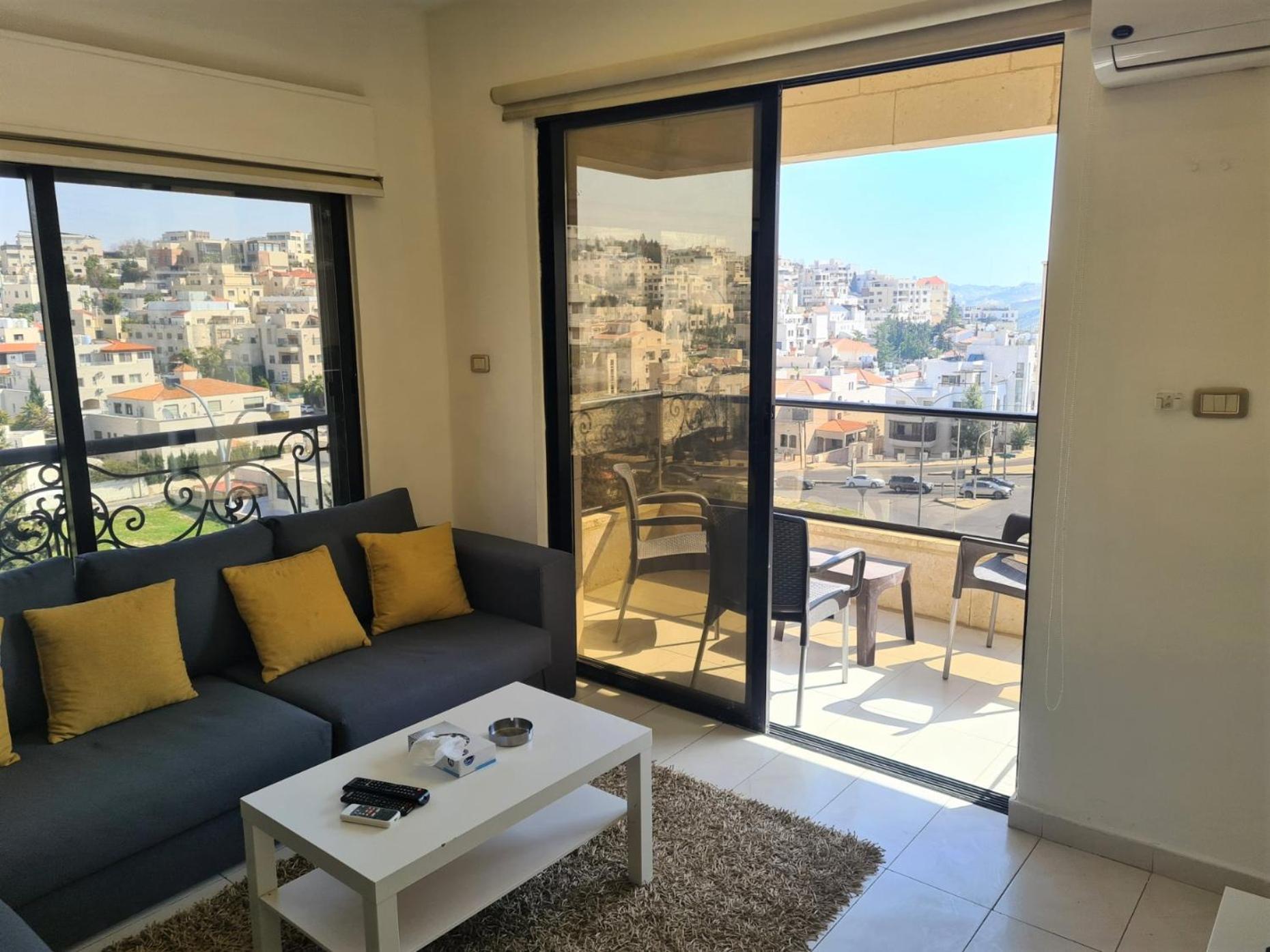 Dair Ghbar Gate Apartments Amman Exterior photo