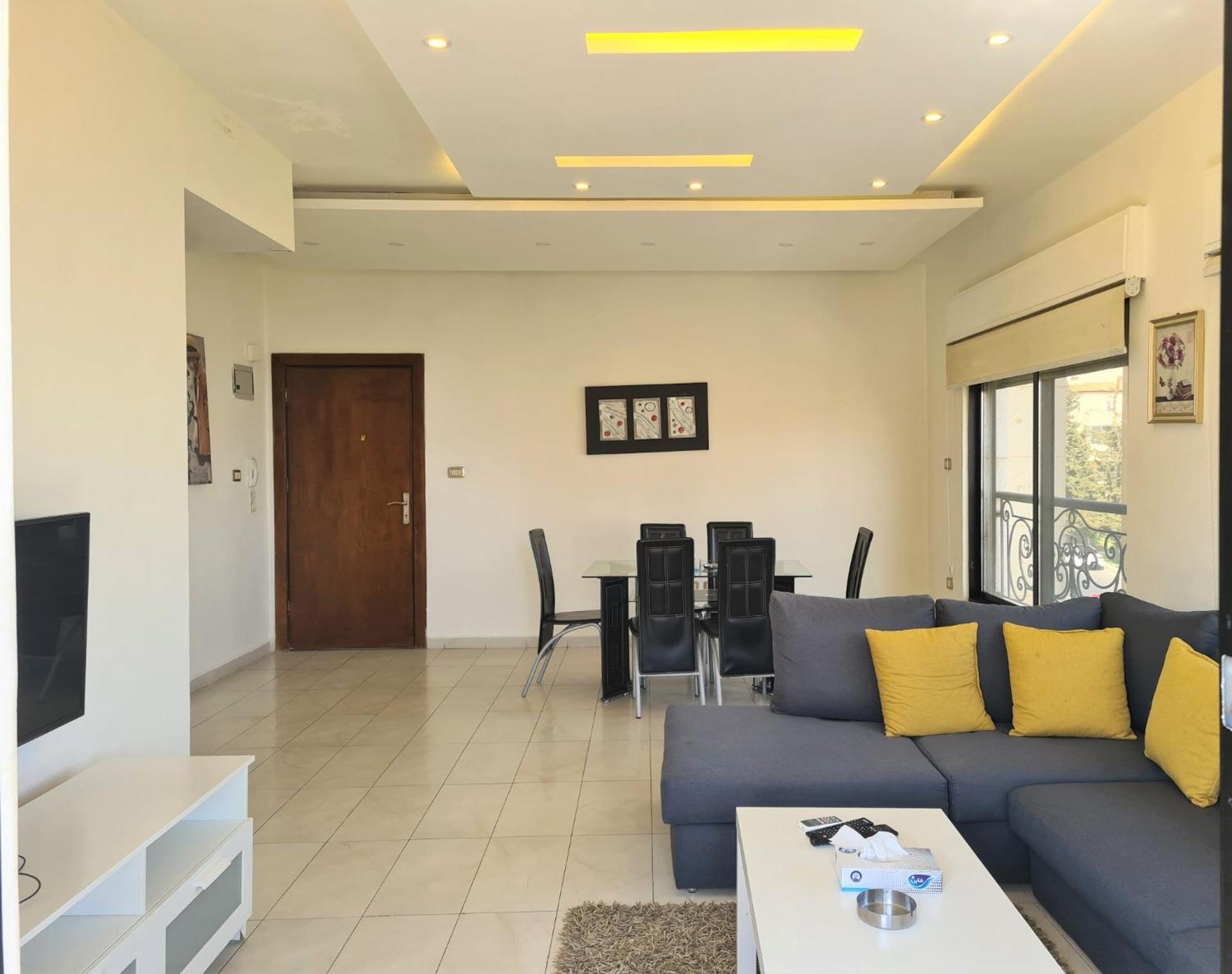 Dair Ghbar Gate Apartments Amman Room photo