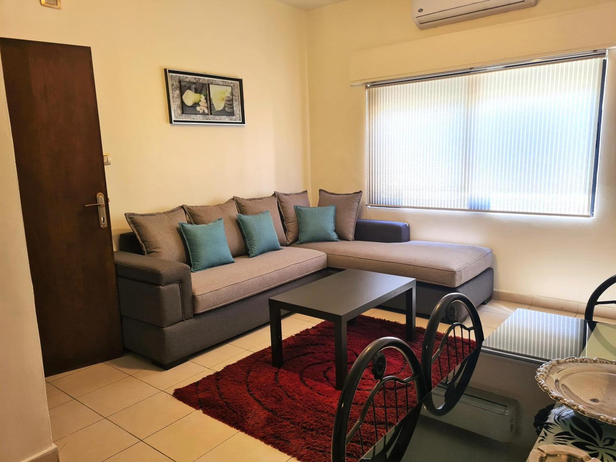 Dair Ghbar Gate Apartments Amman Room photo