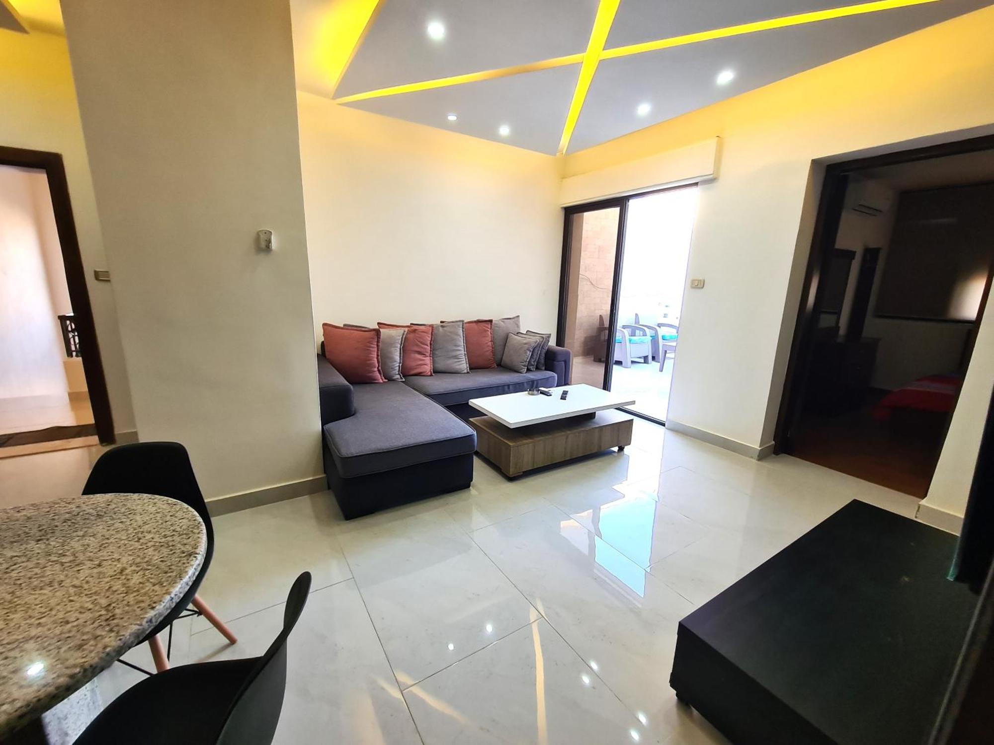 Dair Ghbar Gate Apartments Amman Room photo