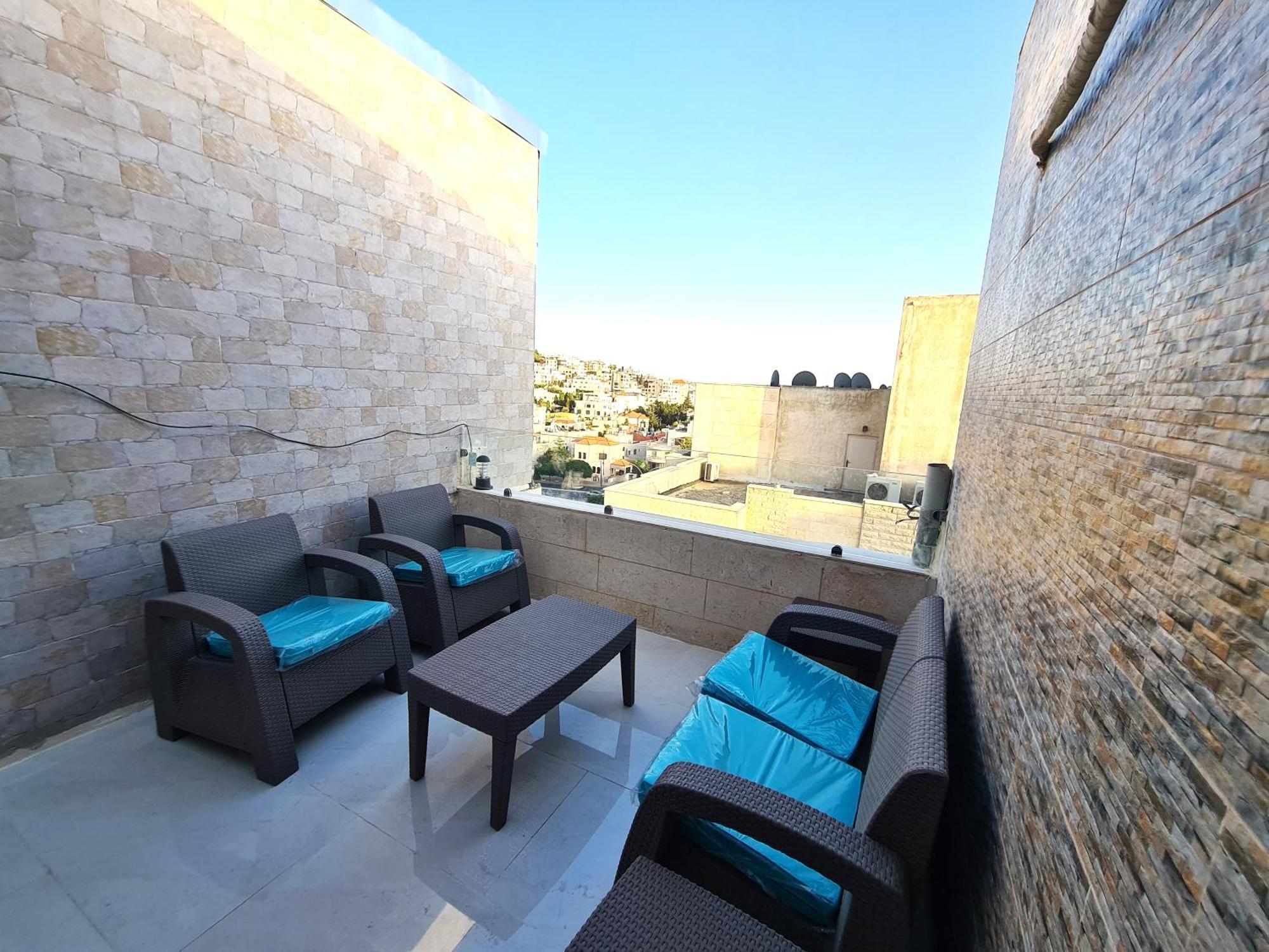 Dair Ghbar Gate Apartments Amman Exterior photo