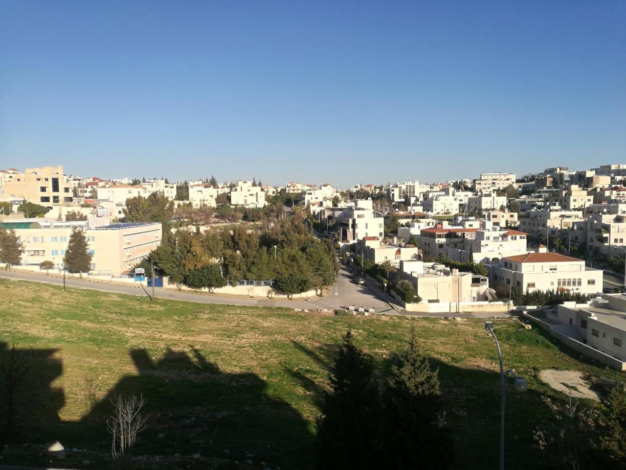 Dair Ghbar Gate Apartments Amman Exterior photo