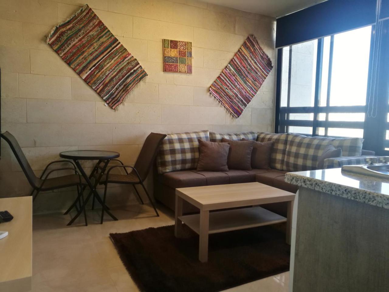 Dair Ghbar Gate Apartments Amman Exterior photo